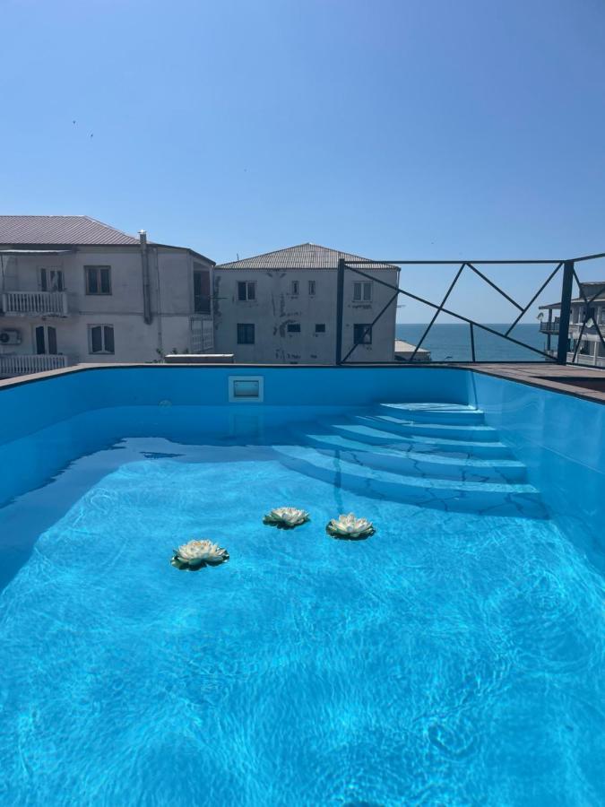 Hotel Chaika Kobuleti Esterno foto