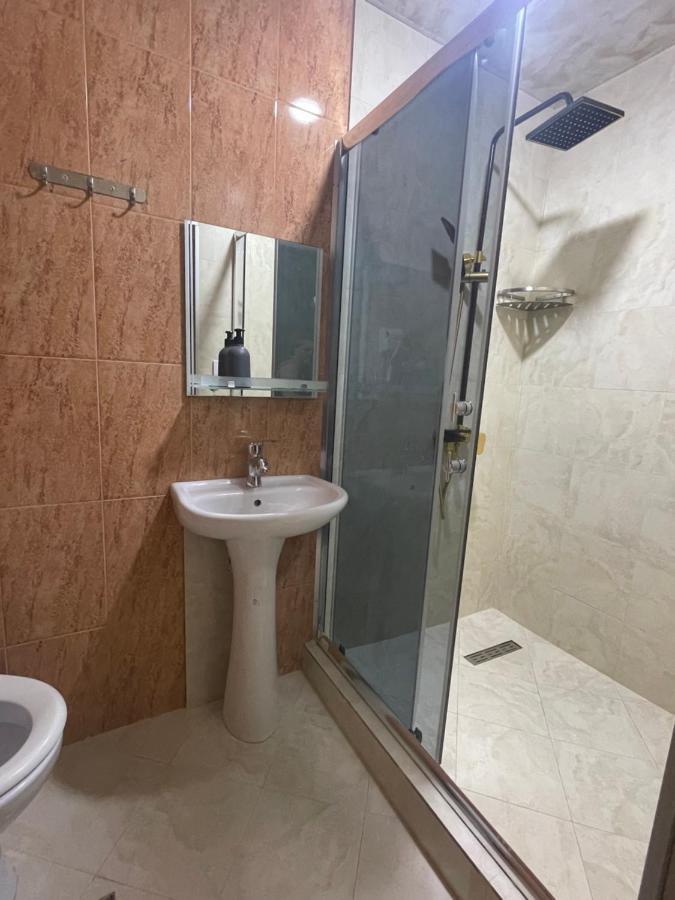 Hotel Chaika Kobuleti Esterno foto