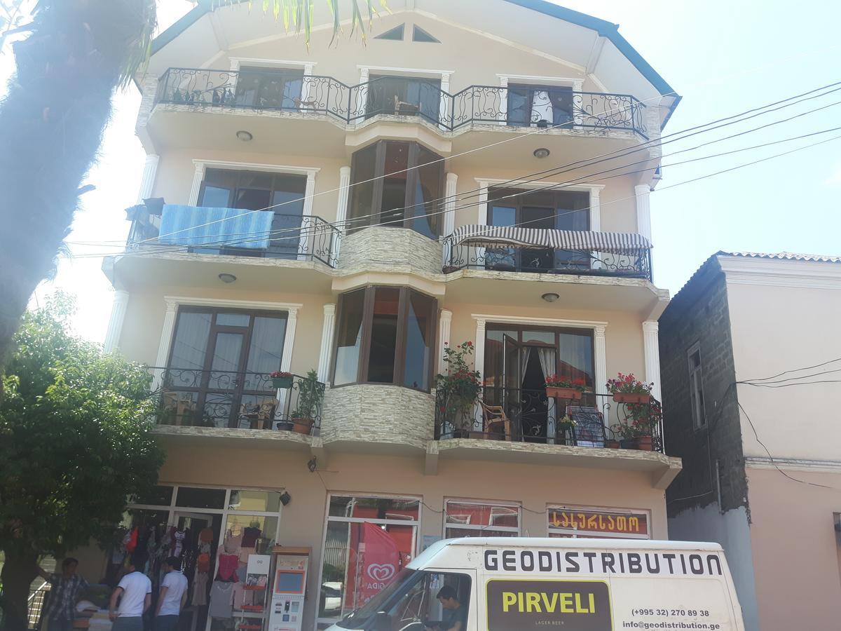 Hotel Chaika Kobuleti Esterno foto