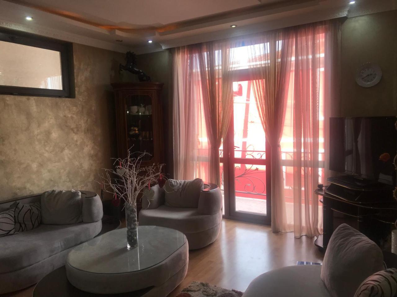 Hotel Chaika Kobuleti Esterno foto